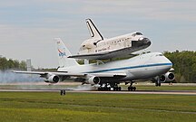 Discovery arriving at Washington Dulles