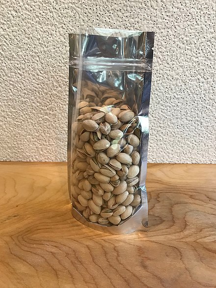 Stand-up pouch containing nuts