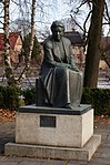 Staty av Selma Lagerlöf i Klara.