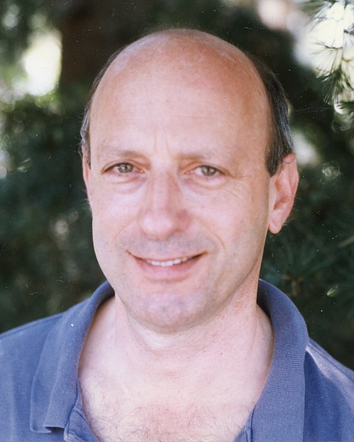 Steve Gelbart 1997 (re-scanned; headshot)