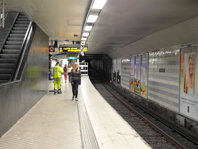 File:Stockholm - Tunnelbana - T-Centralen (11106533384).jpg