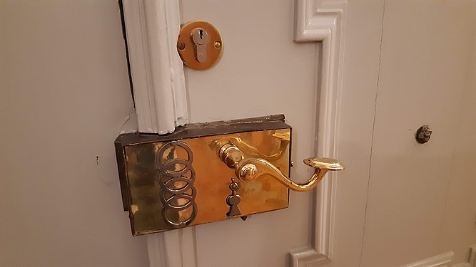 Door handle in the old vicarage of Söchau, Austria
