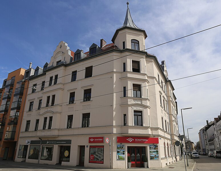 File:Tegernseer Landstr. 103 Muenchen-6.jpg