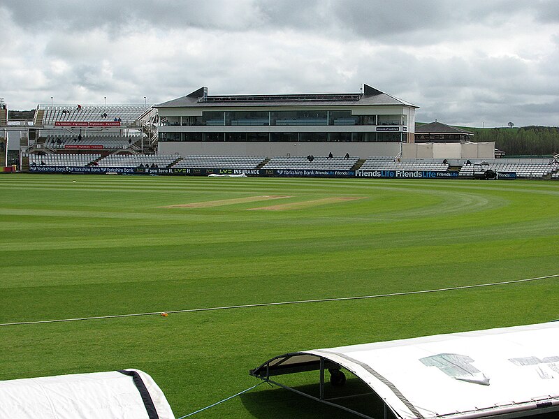 File:The Riverside, Media Centre and South Terrace - geograph.org.uk - 2899933.jpg