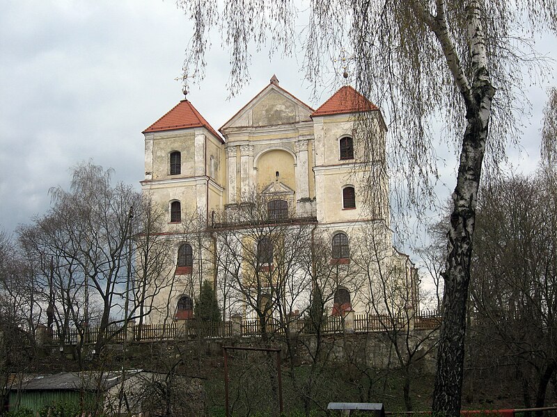 File:Trakai, kostel (3).jpg