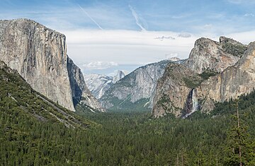 Tunnel View