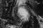 Тайфун Опал (1997).gif 
