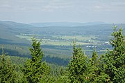 Čeština: Výhled z rozhledny Anna, Bartošovice v Orlických horách, okres Rychnov nad Kněžnou