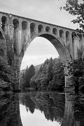 Image illustrative de l’article Viaduc du Day