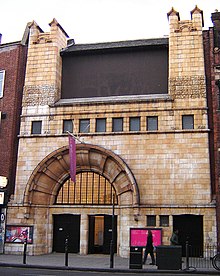 Fassade Whitechapel High St.