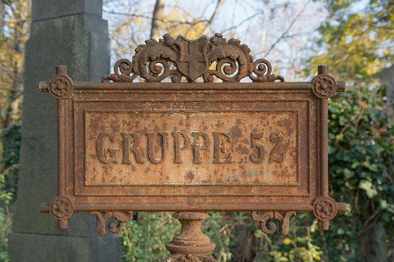 File:Wien Zentralfriedhof Gruppe 52 alter jüdischer Friedhof.jpg