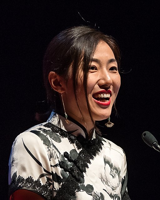 Xia Jia at the Hugo Award Ceremony at Worldcon in Helsinki (cropped)