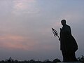 大雁塔南广场的玄奘雕刻 Statue of Xuanzang at the Great Wild Goose Pagoda