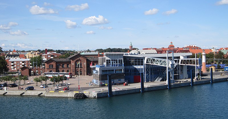 File:Ystad terminal.JPG