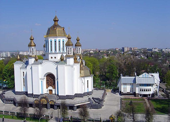 Ровно л. Покровский собор (Ровно). Город Ровно Украина. Воскресенский собор г.Ровно Украина. Церковь в городе Ровно Украина.