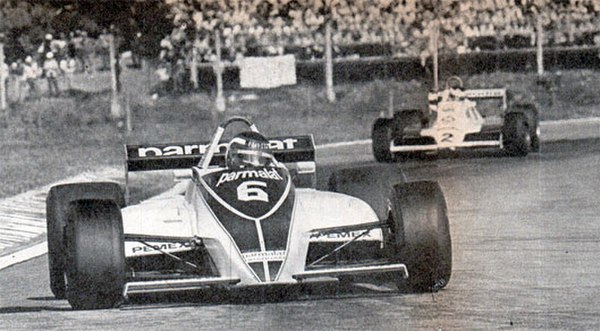 Héctor Rebaque in front, retired in lap 32, and Carlos Reutemann, who finished 2nd, in front of his home crowd.