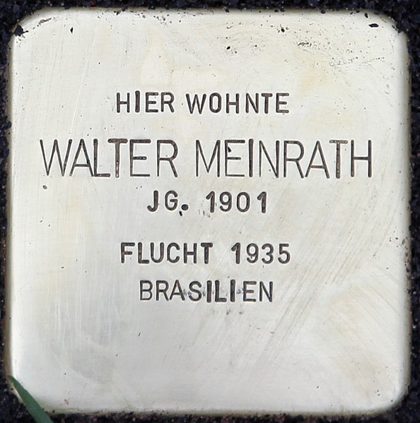 File:2015-11-21 Neustadt am Rübenberge Stolperstein Meinrath Walter (cropped).jpg