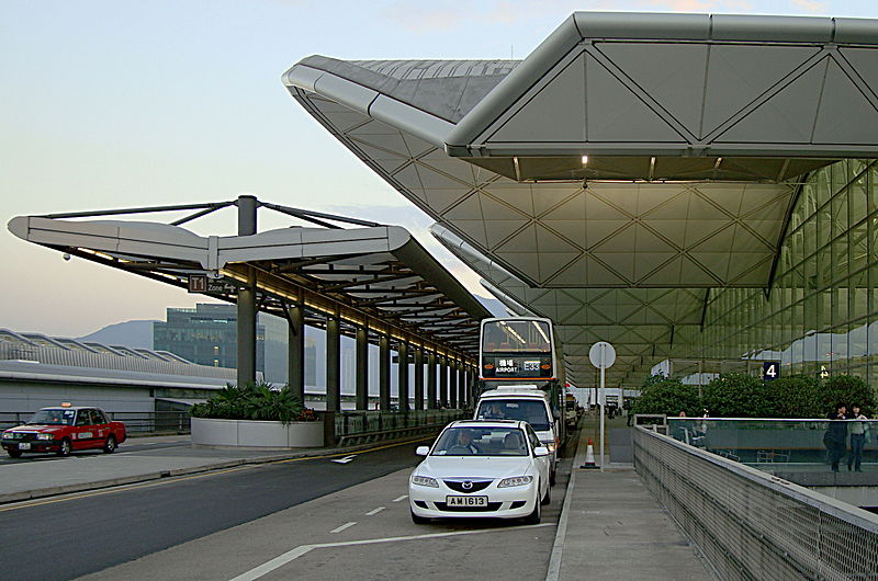 File:A View of Hong Kong Airport.JPG