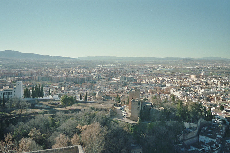 File:Alhambra, Granada - panoramio - Eduardo Manchon (3).jpg