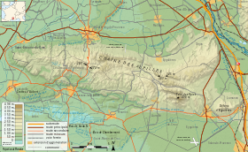 Carte topographique des Alpilles.