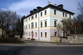 El Altenburg, antigua residencia de Liszt de 1848 a 1861, hoy ocupada por varios departamentos de la escuela (música judaica, jazz)