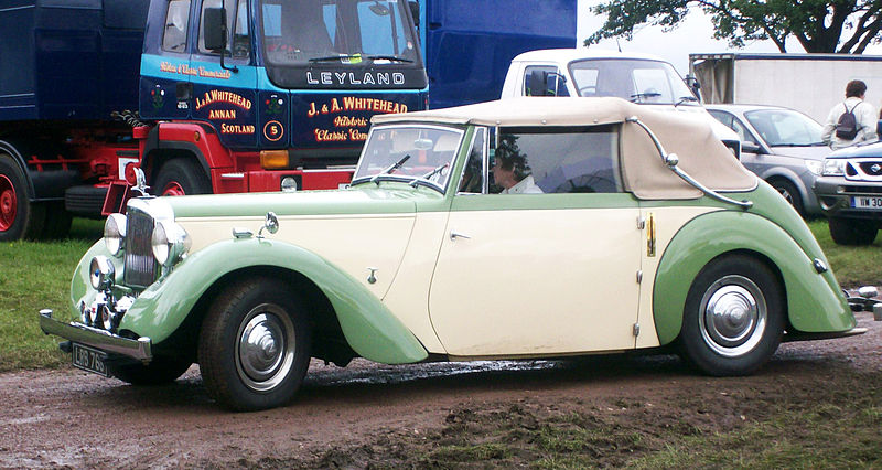 File:Alvis TA14 3084230933.jpg