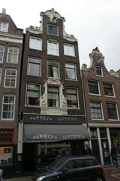 File:Amsterdam - Haarlemmerstraat 105.JPG