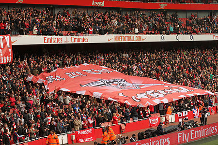 Tập tin:Arsenal Flag (7100433493).jpg