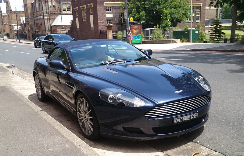 File:Aston Martin DB9 Volante (16195783836).jpg