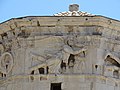 袋を背負い巻貝を吹く有翼のボレアース 風の塔、アテネ（紀元前1世紀）