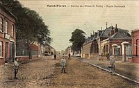 Les grands bureaux de la Compagnie des mines de Ferfay, et l'entrée de la fosse.