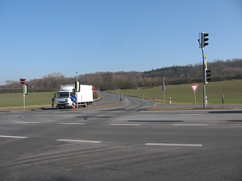 File:Autobahnauffahrt Northeim-Nord, Richtung Norden, 1, Northeim, Landkreis Northeim.jpg