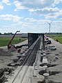 Baustelle der Einhausung der Strecke bei Sengwarden