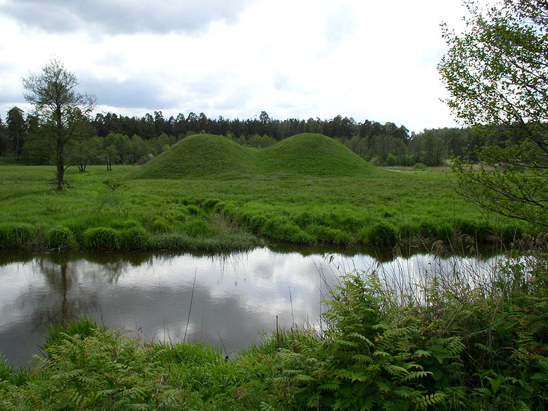 File:Belarus-Rakaw-Site of Ancient Settlement-3.jpg