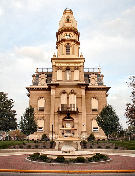 Bellefontaine ohio courthouse fountain