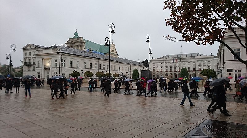 File:Black Monday in Warsaw PL 2016 in front of Presidential Palace.jpg