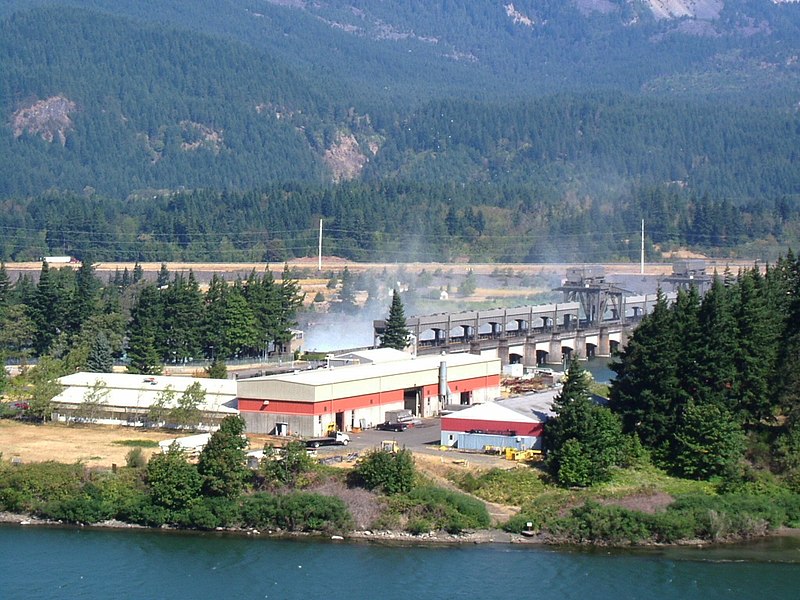 File:Bonneville Dam (10488337634).jpg