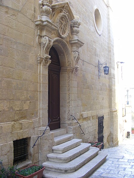 File:Bormla Malta Holy Crucifix 2.jpg
