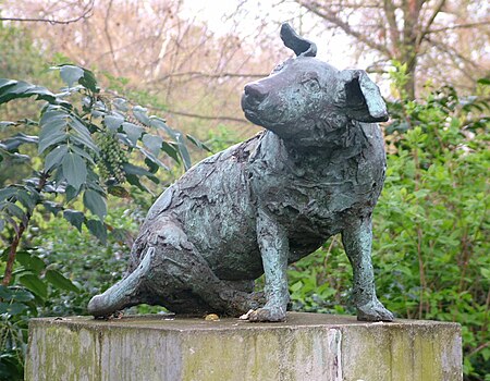 Brown Dog - Battersea Park - 2008-04-09.jpg