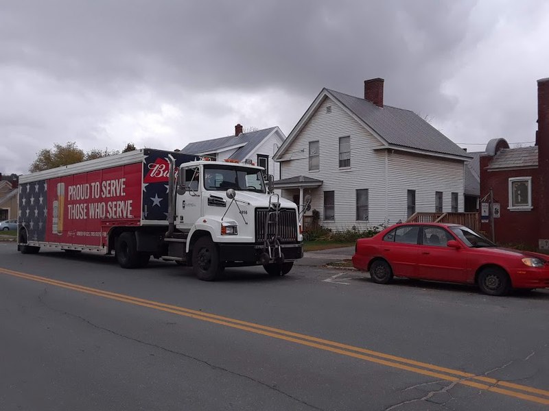 File:Budweiser truck Lyndonville VT October 2018.jpg