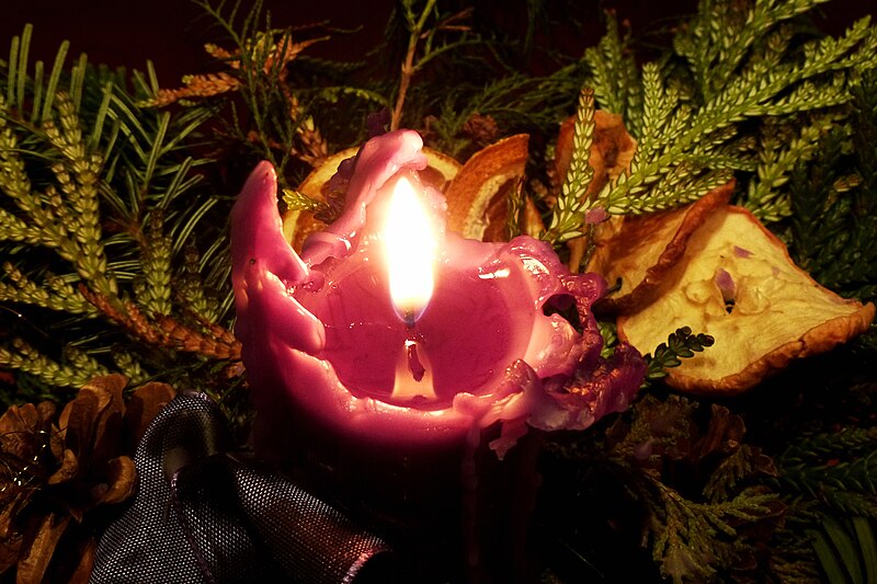 File:Candlelight Advent.jpg