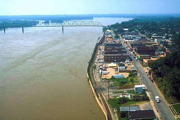 Waterfront of Cape Girardeau along the Mississippi River during the Great Flood of 1993.