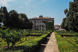 Castello Ruspoli Vignanello1.jpg