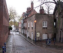 Castle Gate - geograph.org.uk - 1592188.jpg