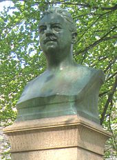 Bust of Victor Herbert by Edmond T. Quinn in Central Park, New York City