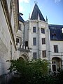 Chaumont-sur-Loire - château, cour (25).jpg