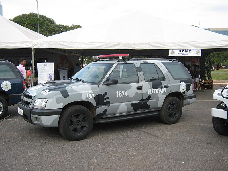 File:Chevrolet Blazer Military Police.jpg