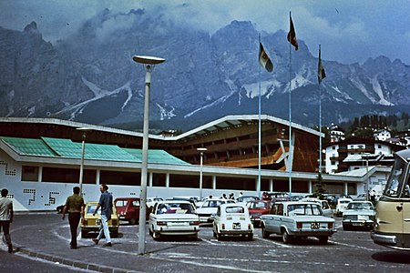 Tập_tin:Cortina_1971_2.jpg