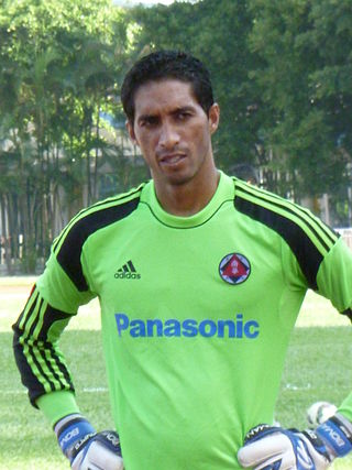 <span class="mw-page-title-main">Cristian Mora</span> Ecuadorian footballer (born 1979)