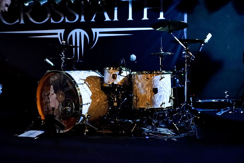 File:Crossfaith – Logo Hamburg 2016 01.JPG